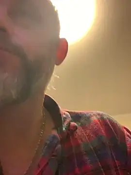 Snapshot of GHsveter chatting on December 20, 2025, 11:13 am GHsveter online show from December 20, 2025, 11:13 am