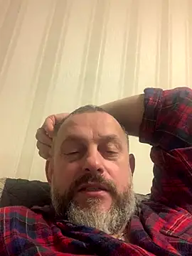 Snapshot of GHsveter chatting on December 21, 2025, 8:42 pm GHsveter online show from December 21, 2025, 8:42 pm