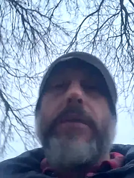 Snapshot of GHsveter chatting on November 28, 2025, 2:06 pm GHsveter online show from November 28, 2025, 2:06 pm