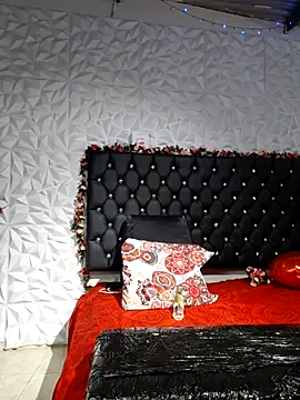 Snapshot of kittyhotass1 chatting on September 24, 2025, 5:25 am kittyhotass1 online show from September 24, 2025, 5:25 am