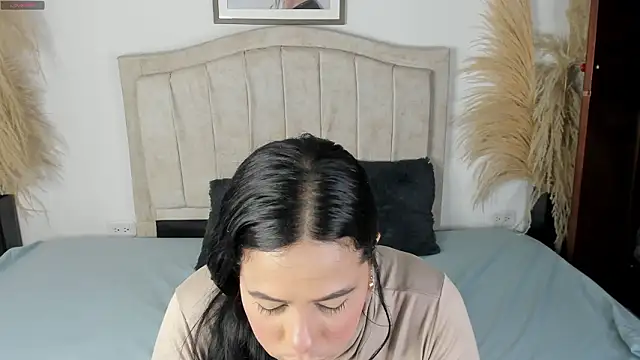 Snapshot of Bianka_olivetto021 chatting on February 18, 2026, 1:14 am Bianka olivetto021 online show from February 18, 2026, 1:14 am