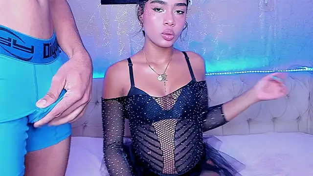 sex-on-fire online show from October 8, 2025, 12:39 pm