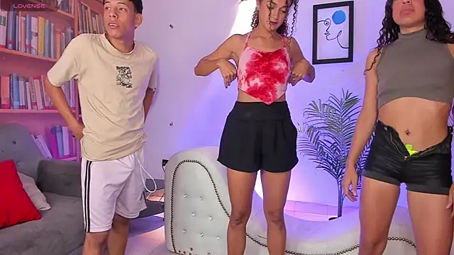 sex-on-fire online show from March 16, 2025, 5:58 am