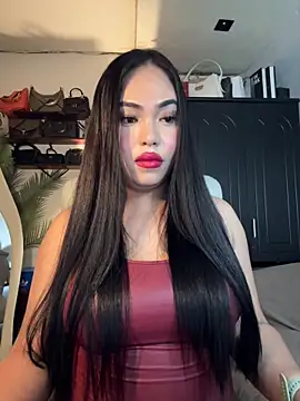 Snapshot of BigDominaMia chatting on December 23, 2025, 1:16 am BigDominaMia online show from December 23, 2025, 1:16 am