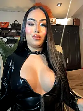 BigDominaMia online show from November 8, 2025, 9:13 am