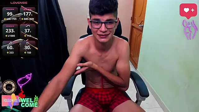 Snapshot of GoldenProject chatting on December 16, 2025, 2:49 am GoldenProject online show from December 16, 2025, 2:49 am