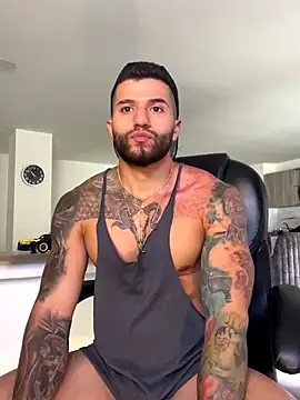 Snapshot of Frank_Farrell chatting on September 17, 2025, 8:55 pm Frank Farrell online show from September 17, 2025, 8:55 pm