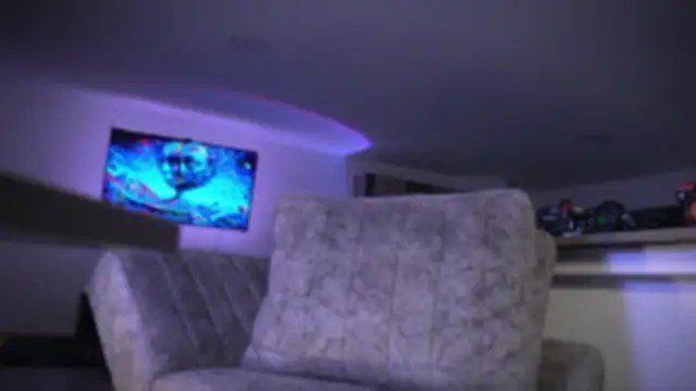 Snapshot of Frank_Farrell chatting on October 6, 2025, 12:23 am Frank Farrell online show from October 6, 2025, 12:23 am