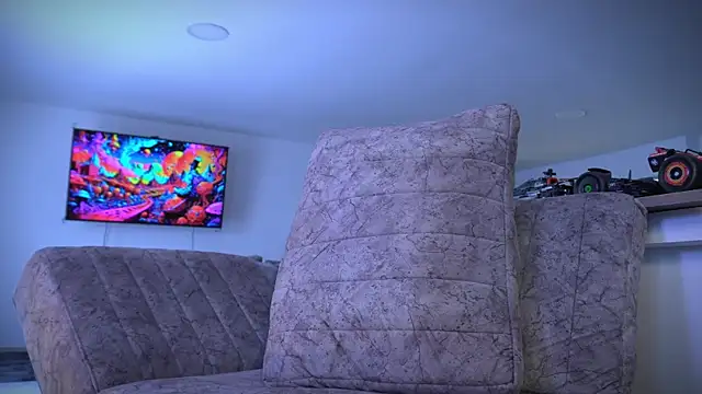 Snapshot of Frank_Farrell chatting on October 2, 2025, 4:21 pm Frank Farrell online show from October 2, 2025, 4:21 pm