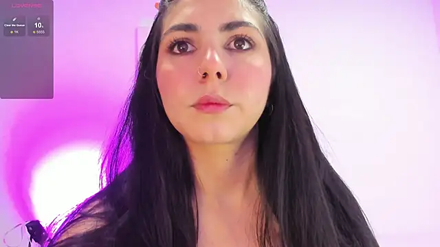 Snapshot of Bellagh1 chatting on January 10, 2025, 5:56 pm Bellagh1 online show from January 10, 2025, 5:56 pm