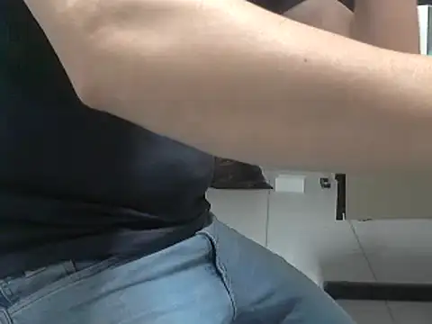 oliveira3tt online show from September 18, 2025, 6:11 pm