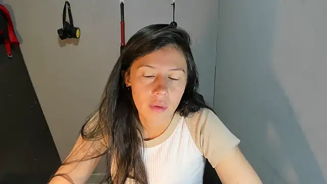 sandyquinnxx online show from March 22, 2026, 4:19 pm