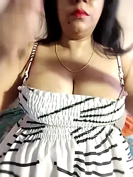 Snapshot of tharu_sweet chatting on September 24, 2025, 4:41 am tharu sweet online show from September 24, 2025, 4:41 am