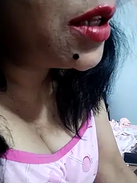 Snapshot of tharu_sweet chatting on April 3, 2026, 4:52 am tharu sweet online show from April 3, 2026, 4:52 am