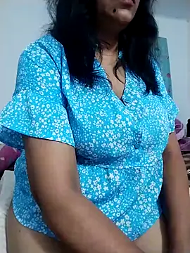 Snapshot of tharu_sweet chatting on April 4, 2026, 11:50 am tharu sweet online show from April 4, 2026, 11:50 am
