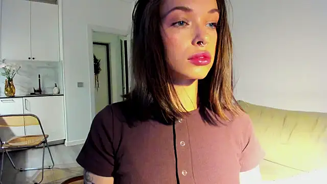 Snapshot of Kossie_ chatting on December 14, 2025, 6:46 pm Kossie online show from December 14, 2025, 6:46 pm