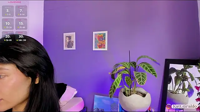 Snapshot of katt_giraldo1 chatting on September 21, 2025, 4:34 pm katt giraldo1 online show from September 21, 2025, 4:34 pm