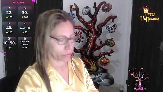 Snapshot of Chayla_Ruiz chatting on November 2, 2025, 11:04 am Chayla Ruiz online show from November 2, 2025, 11:04 am