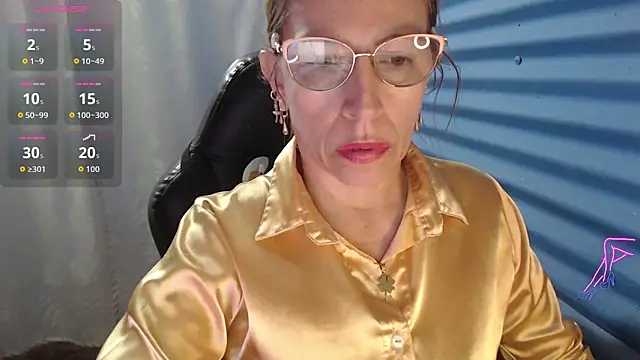 Chayla Ruiz online show from May 13, 2026, 12:45 pm