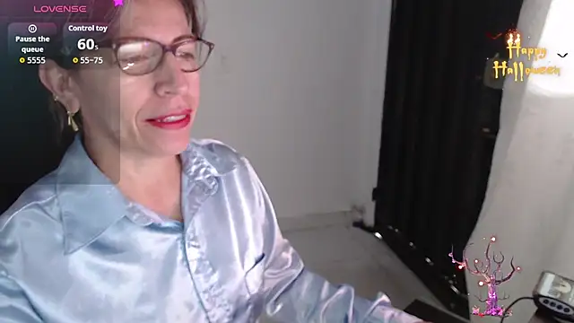 Snapshot of Chayla_Ruiz chatting on November 15, 2025, 11:03 am Chayla Ruiz online show from November 15, 2025, 11:03 am