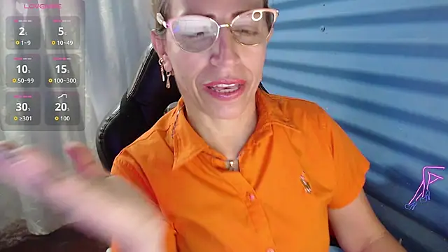 Chayla Ruiz online show from May 28, 2026, 2:01 pm