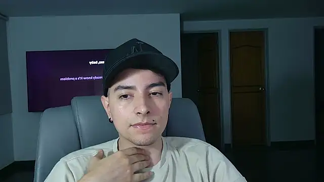 Jhoan saenz online show from November 2, 2025, 12:15 am