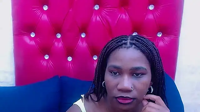 Snapshot of XSCARLETQUEENXX chatting on February 5, 2026, 4:52 am XSCARLETQUEENXX online show from February 5, 2026, 4:52 am