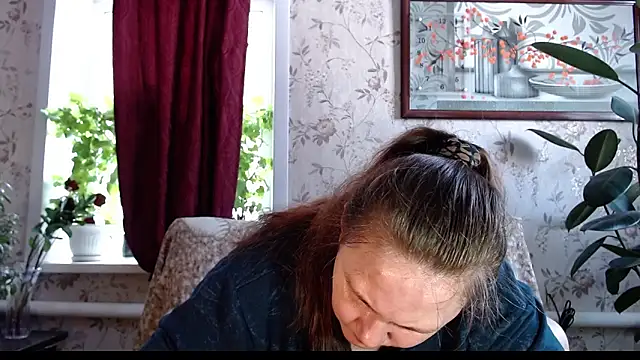 EmilyDoth online show from March 1, 2026, 5:51 am