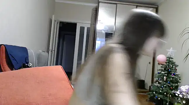 Snapshot of KiraGoldens chatting on February 21, 2025, 1:33 pm KiraGoldens online show from February 21, 2025, 1:33 pm