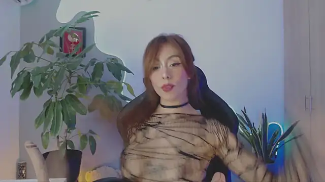 LauPolett online show from April 5, 2026, 11:11 pm