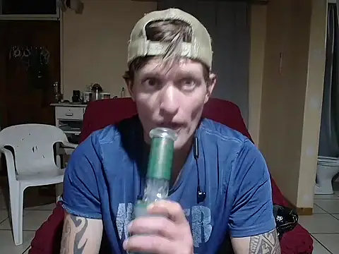 Snapshot of the-billy-blue chatting on April 23, 2026, 10:55 pm the-billy-blue online show from April 23, 2026, 10:55 pm
