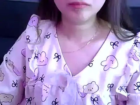 Bee 2k online show from April 17, 2026, 4:26 am