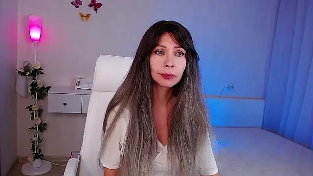 Snapshot of wendifoste chatting on November 10, 2025, 6:13 pm wendifoste online show from November 10, 2025, 6:13 pm