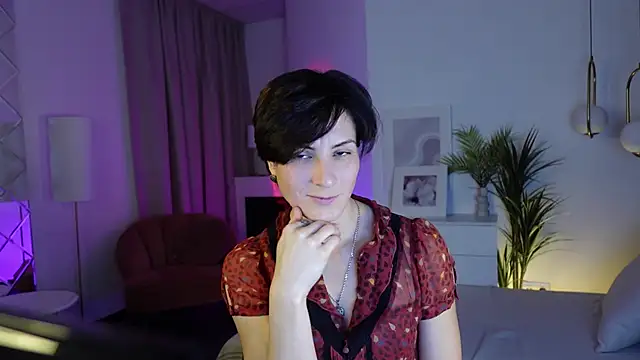 LorenDaze online show from November 12, 2025, 2:10 pm