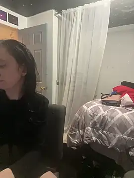 Snapshot of XXlolaXX chatting on January 21, 2025, 11:24 pm XXlolaXX online show from January 21, 2025, 11:24 pm