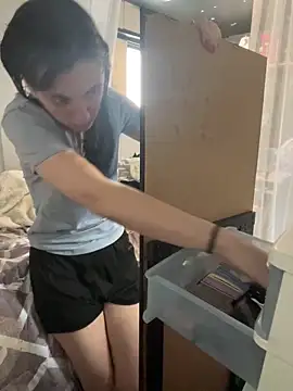 Snapshot of XXlolaXX chatting on January 25, 2025, 8:21 pm XXlolaXX online show from January 25, 2025, 8:21 pm