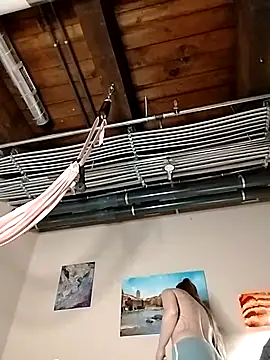 Snapshot of eatmeplease44 chatting on March 27, 2026, 7:04 pm eatmeplease44 online show from March 27, 2026, 7:04 pm