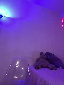 Snapshot of MeganKitty_ chatting on March 16, 2025, 5:39 pm MeganKitty online show from March 16, 2025, 5:39 pm