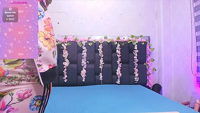 Snapshot of _carolina_fox chatting on October 10, 2025, 3:07 am carolina fox online show from October 10, 2025, 3:07 am