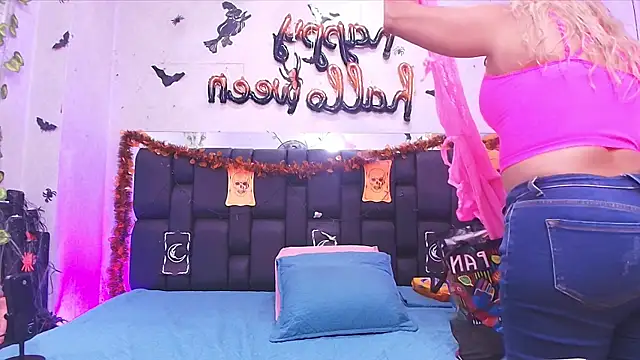 Snapshot of _carolina_fox chatting on October 23, 2025, 3:05 am carolina fox online show from October 23, 2025, 3:05 am