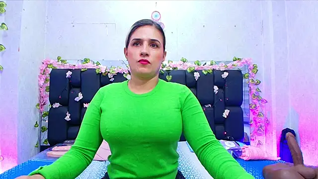 Snapshot of _carolina_fox chatting on September 13, 2025, 3:06 am carolina fox online show from September 13, 2025, 3:06 am