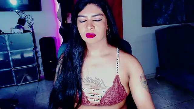 violet bigcock774 online show from March 27, 2026, 1:23 pm