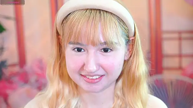 Snapshot of Pinkie_Princes chatting on November 20, 2025, 2:45 am Pinkie Princes online show from November 20, 2025, 2:45 am