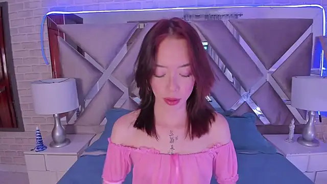 Snapshot of lixie_ chatting on January 17, 2025, 9:06 pm lixie online show from January 17, 2025, 9:06 pm