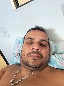 Snapshot of Ben_joseph1976 chatting on January 6, 2025, 7:35 pm Ben joseph1976 online show from January 6, 2025, 7:35 pm