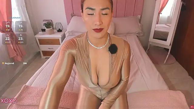 whitneyhot online show from March 7, 2026, 11:38 am