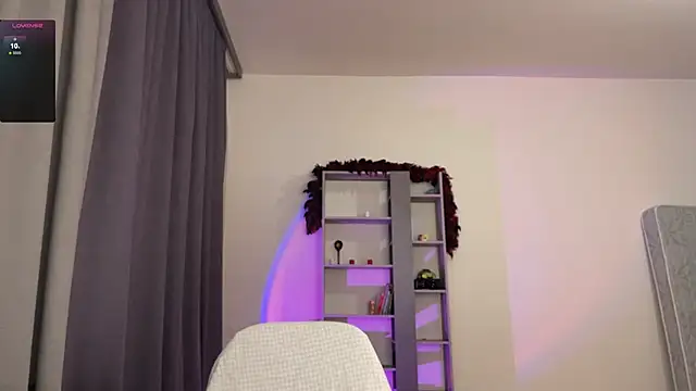 Snapshot of Herman_Elfi chatting on November 6, 2025, 10:03 pm Herman Elfi online show from November 6, 2025, 10:03 pm