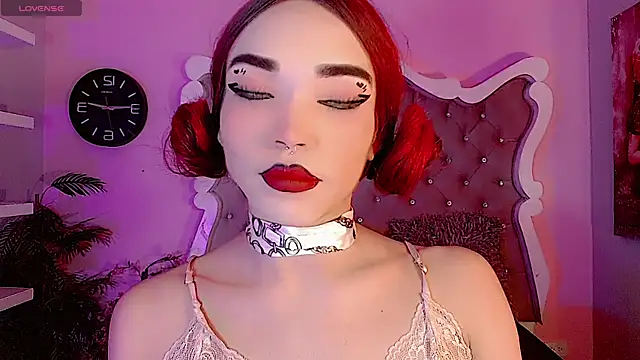 LeyXandrabraz online show from February 8, 2026, 8:06 pm