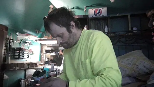 Snapshot of charactrzero chatting on February 8, 2026, 4:37 pm charactrzero online show from February 8, 2026, 4:37 pm