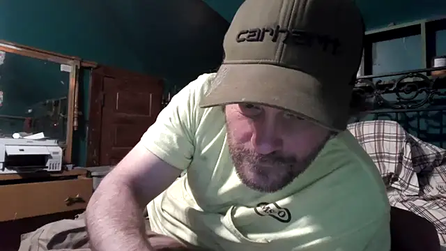 Snapshot of charactrzero chatting on April 6, 2026, 11:17 pm charactrzero online show from April 6, 2026, 11:17 pm